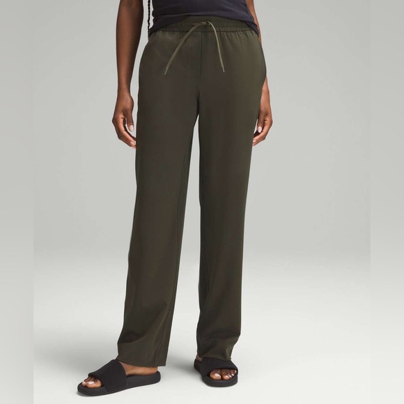 Lululemon Luxtreme Mid-Rise Straight-Leg Trouser Dark Olive